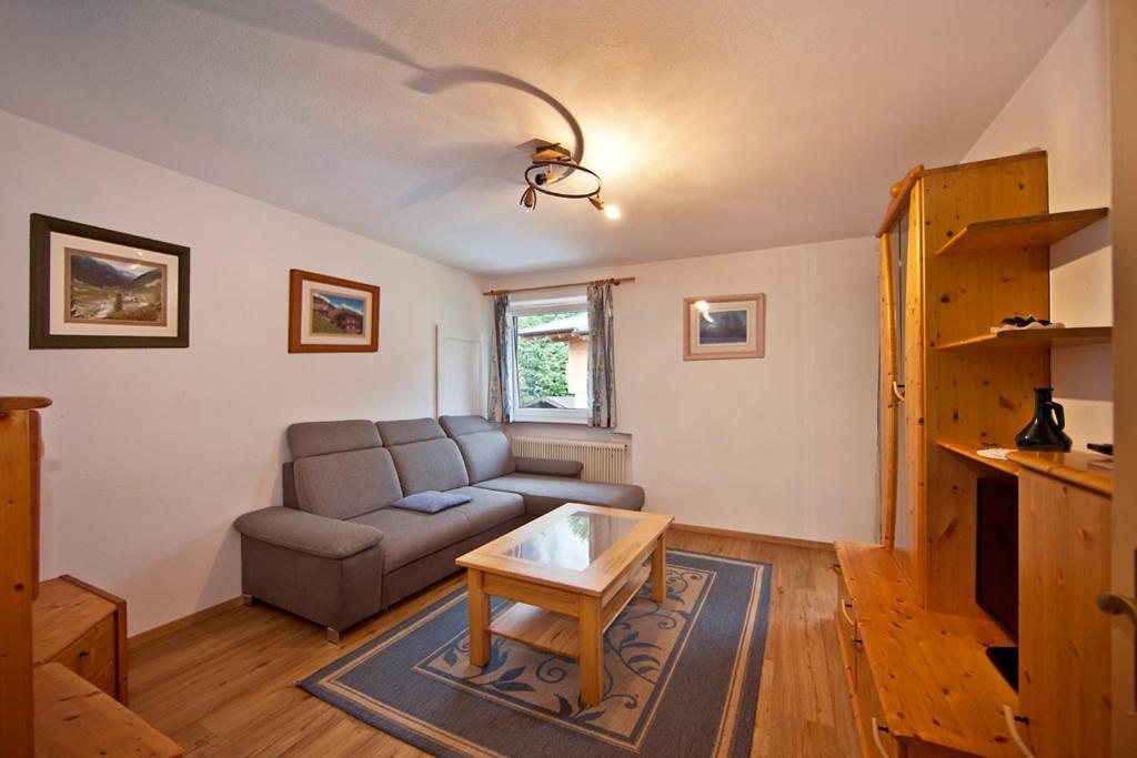 Haus St. Christoph Mayrhofen Bagian luar foto